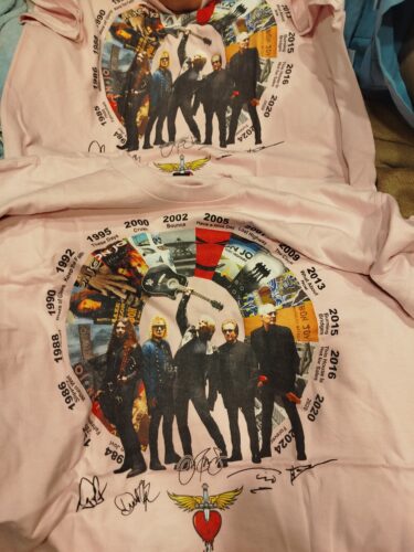 Bon Jovi Forever Tour 2027 Shirt, Bon Jovi 2027 Concert, Bon Jovi Rock Band Shirt, Bon Jovi Fan Gift, Bon Jovi 80s Shirt, Bon Jovi Tee photo review