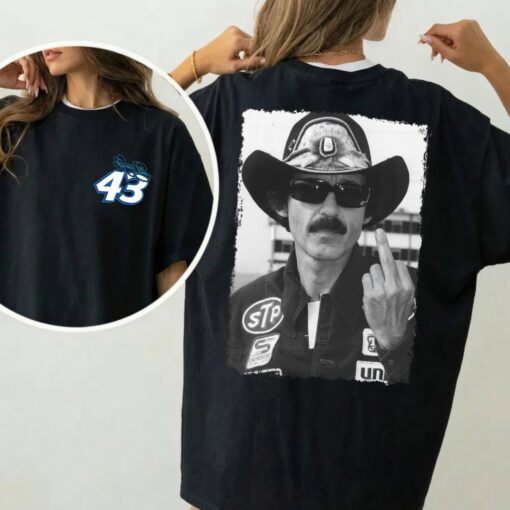 Richard Petty The King 43 Vintage Style Unisex T-Shirt