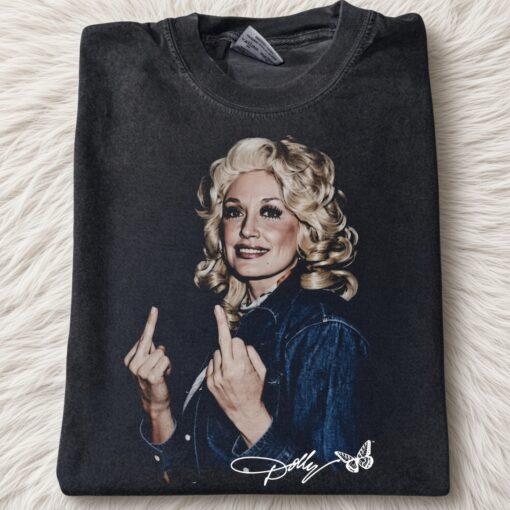 Vintage Dolly Parton Graphic TShirt